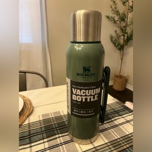 Stanley Green and Silver Thermos for Dining